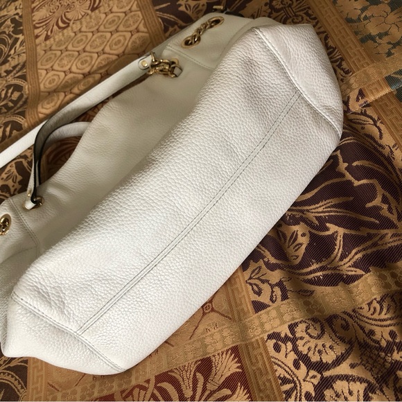 Michael Kors Genuine White Pebbled Leather Handbag/Shoulder Bag - Picture 6 of 13